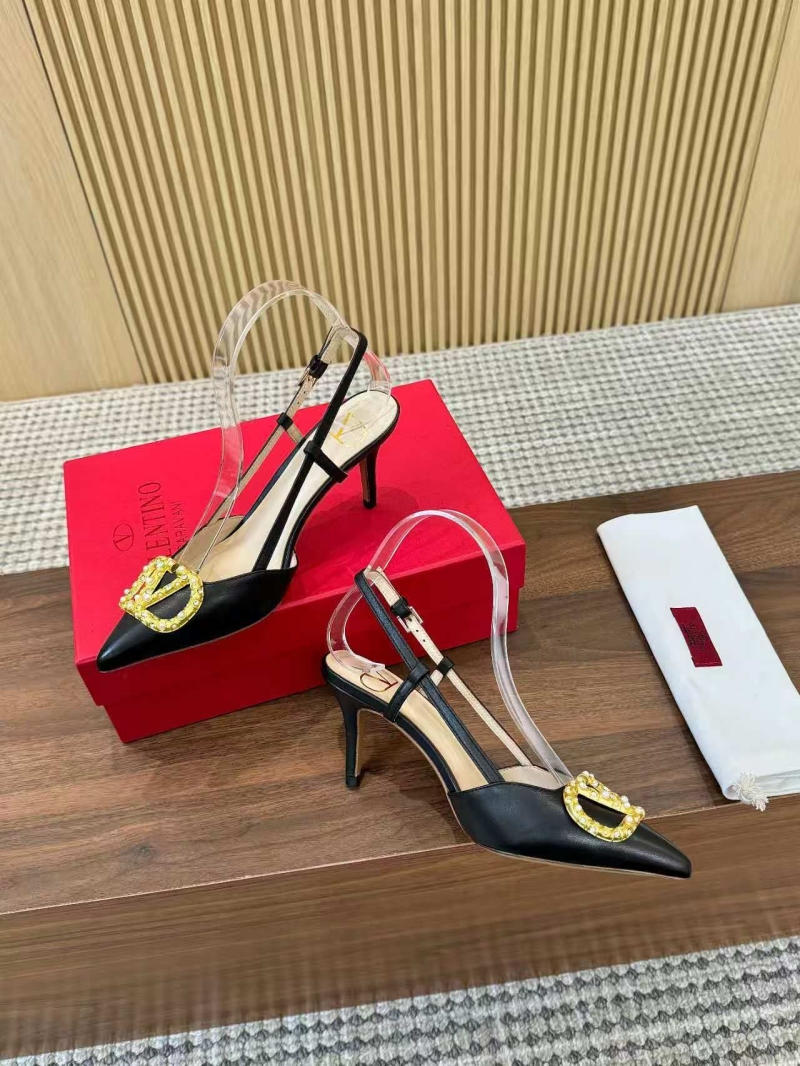 Va1e*ntin0 heeled shoes